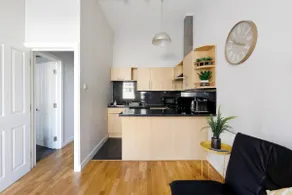 Great 2 bedroom apt by the beach and town - Image 2