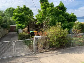 Mount Beauty Lakeside Avenue House - Image 2