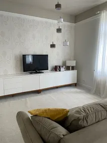 Luxury 2 bedroom apartm. in a quiet central street - Image 5
