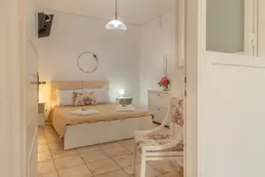 Apartment in Chora of Andros - Image 2