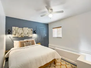 Best of Phx within walking distance, free parking - Image 2