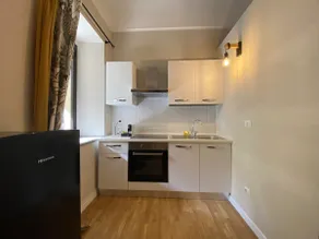 Center Two by Cinelli Apartment - Image 4