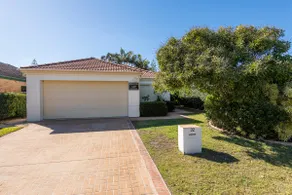 32 Beachside - LJHooker Yamba - Image 5