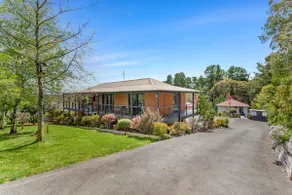 Hepburn Springs Accommodation Suite 5 - Image 4