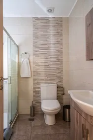 NEON Apartment, modern, high quality, central Apt, Heraklion City - Image 5