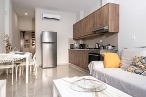 NEON Apartment, modern, high quality, central Apt, Heraklion City - Image 3