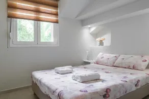 NEON Apartment, modern, high quality, central Apt, Heraklion City - Image 2