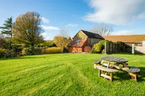 Coach House - detached cottage within 135 acres - Image 4