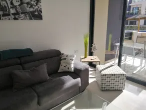Moderne Wohnung 200 m vom Meer entfernt mit Südterrasse und Pool - Image 4