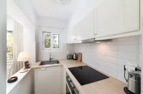 Cozy Cottage - Image 5
