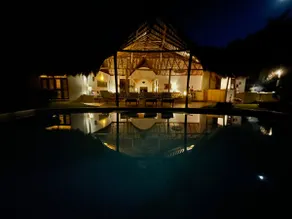 Villa Lumina - Beachfront Escape Private Pool, Spacious & Serene - Image 4