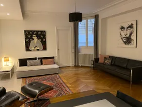 Parisian Style Apartment in the center of Paris - Image 5