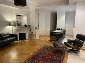 Parisian Style Apartment in the center of Paris - Image 4