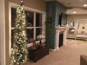 Beautiful 3 Bedroom Apartment, Kitchen, Fireplace - Image 2