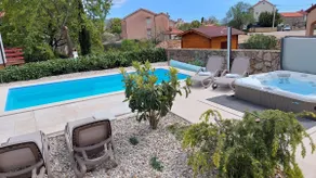 Villa Lavender's Breeze - Image 2
