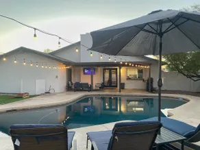 AZ Backyard Oasis! - PET FRIENDLY/Spacious yard! - Image 3