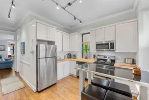 Secret Gallery on the Park - 2bd/1ba - Image 2