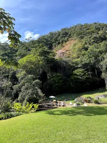 Farmhouse with a natural pool in Vale das Videiras - Image 4