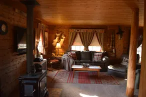 Rustic Log Cabin in Berkshire, Vermont - Image 4