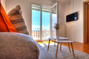 ★ Beach 300m - Balcony with Seaviews ★ - Image 5