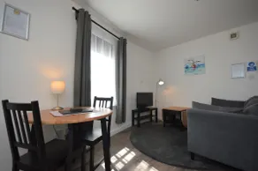 Dolphin Apartment - Image 2