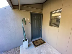 AFFLUENCE ABOUNDS ~ FOOTHILLS CONDO ~ SLEEPS 6 - Image 2