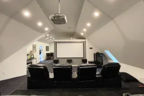 Luxury 5 Bedroom Golf Club Home w/ Fabulous 3rd Floor Man Cave - Image 5