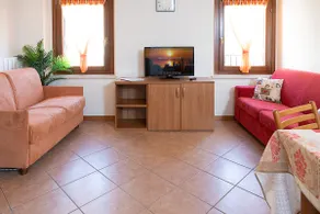 Regarda - piso \"Eden 3\", wifi, clima, gran terraza con vista al lago - Image 5