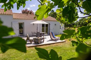 Cottage for 4 people • Hot tub & pool • Calm, sea & marsh - Image 2