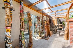 Artist's studio - Image 4