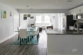 SEAbastian INN - Image 4