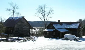 One of a kind historic farmhouse 10 minutes from Tryon Equestrian. Speaks French - Image 2