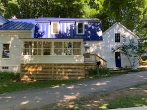 Blue Farmhouse - Charming, In-town, Renovated! - Image 5