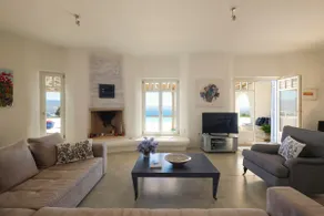 Spacious Luxury Villa Delion-stunning sunset&bay view, infinity pool, by beaches - Image 3