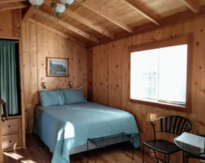 Hide-a-way Cabin #11 - Image 4