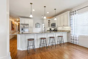 Historic New Orleans Gem - 4 Miles from French Quarter -Sleeps 10 - Image 4