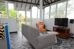 Shoreside Semat Villa and Flat - Image 5