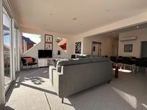 Red Door Penthouse in Battery Point - Image 5