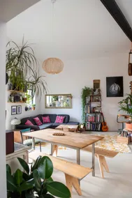 Cheerful townhouse with pretty terrace. - Image 5