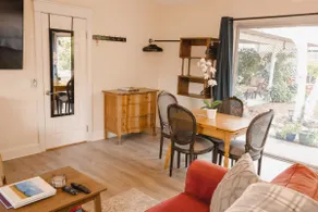 Dorchester House - Image 2