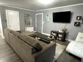 CLT Home (near Uptown, NoDa, Plaza Midwood) - Image 3