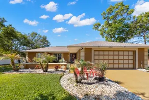 3BR Roman Oasis: Caesar's Place + Heated Pool - Image 3