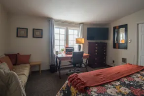 Air conditioned Guest Cottage at Vista Manor - Image 4