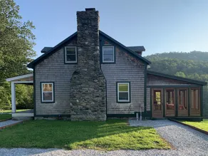 Historical, Equestrian Oronacah cottage rental - Image 3