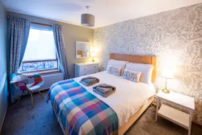 12 On the Hill Aberfoyle, 5 star rated SuperHost! - Image 3