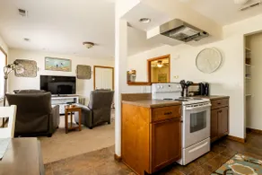 Welcome to Ft. Leavenworth - Apt. D - Image 3