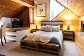 Lake Russell Retreat - Image 2
