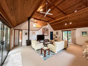 Lake Russell Retreat - Image 5