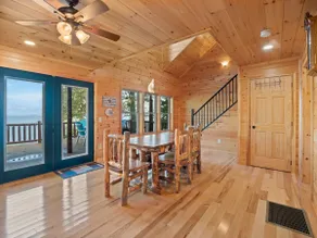 Toledo Bend Log Cabin - brandneu, Lakefront - beobachten Sie Sonnenuntergänge über 3 Meilen - Image 5