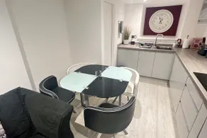 Beautiful Boutique Apartment | Central Location - Image 4